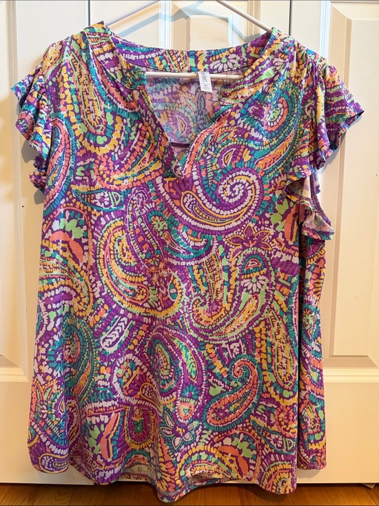 Dear Scarlett Tops - Paisley Flutter Sleeve Tunic Top - Purple Multicolor